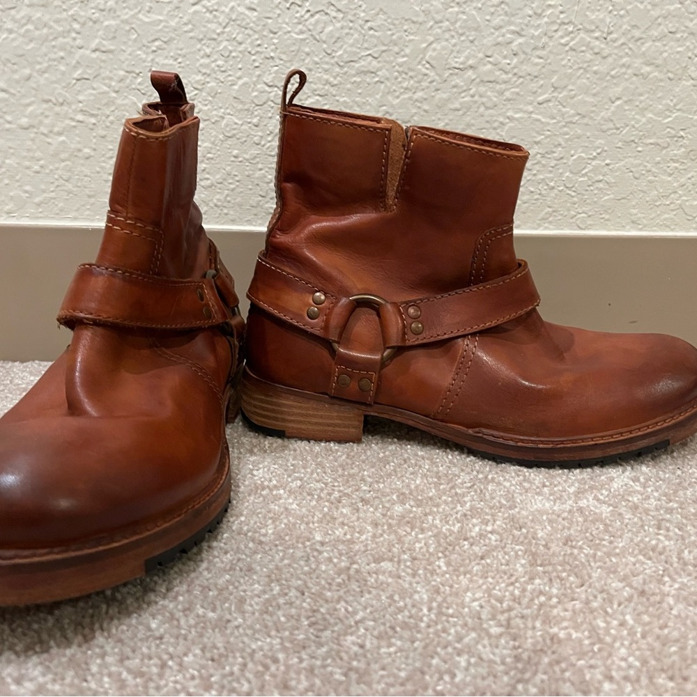 Vintage Foundry Co -Harness Ankle Boots - like new